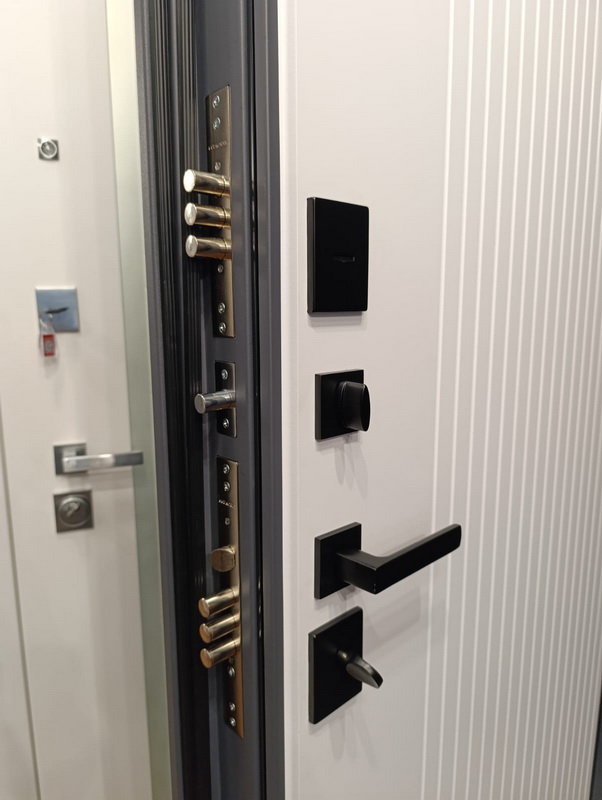 Стальная дверь Терморазрыв 3К «Winter»