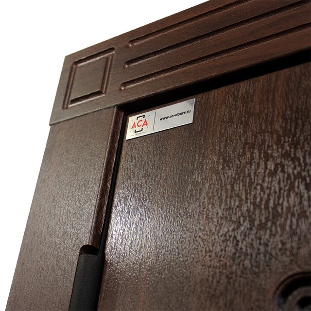 Стальная дверь 3К «Русь с окном и ковкой»