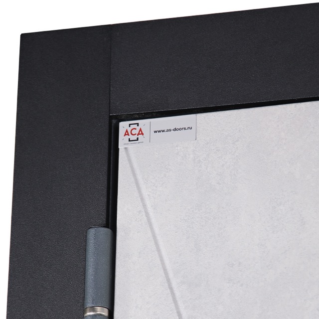 Стальная дверь «Royal» с умным замком