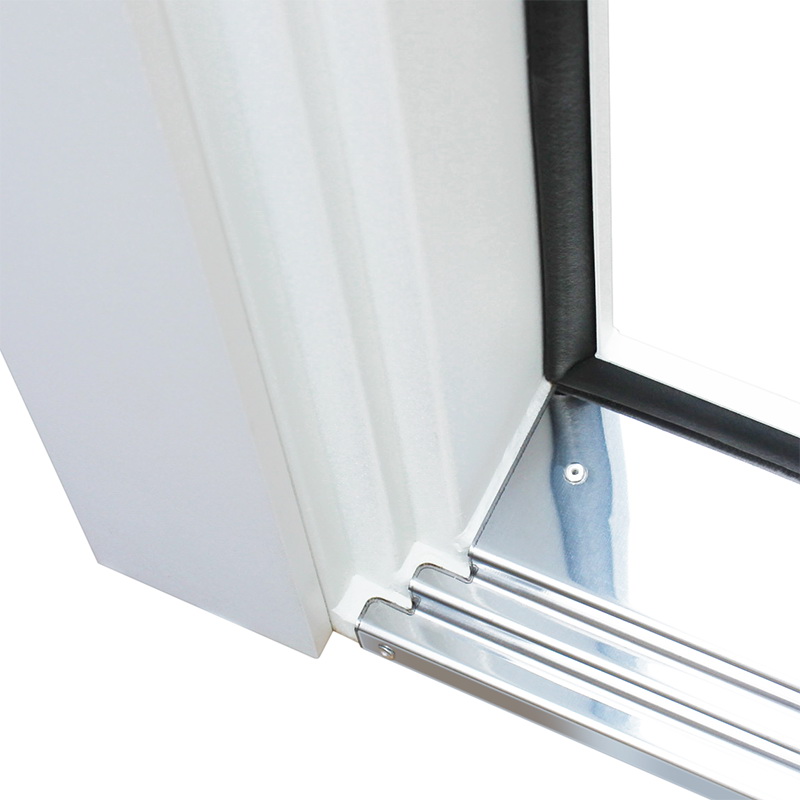 Стальная дверь «Ливерпуль с зеркалом»