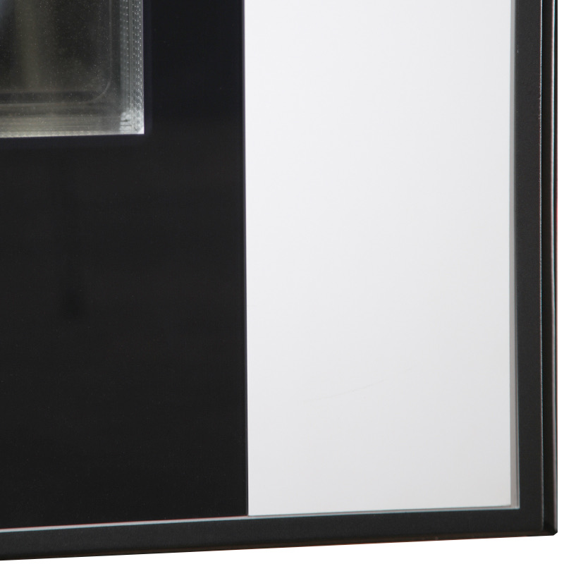 Стальная дверь Терморазрыв 3К «Снегирь с окном»