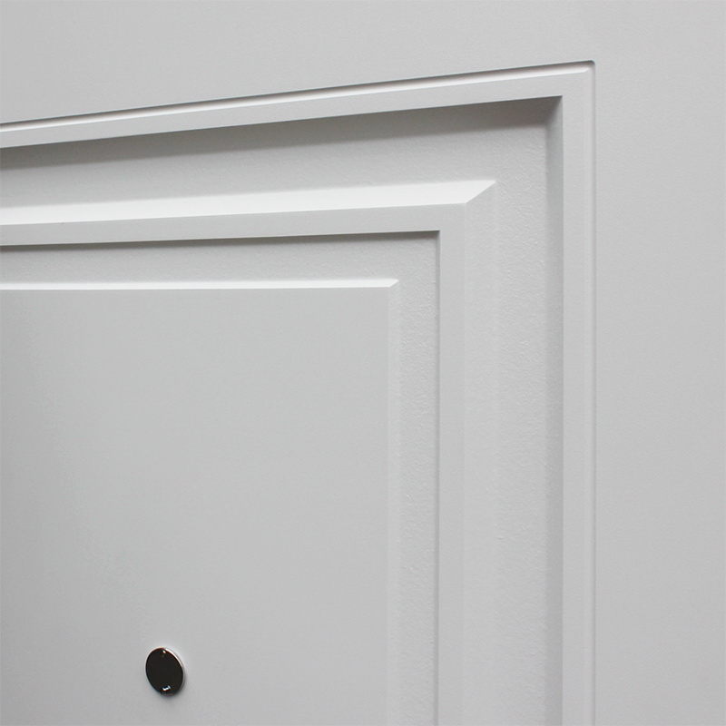 Стальная дверь «Мира» с декоративной капителью