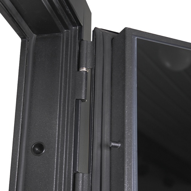 Стальная дверь «Ligero»