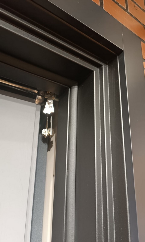 Стальная дверь Терморазрыв 3К «Century с окном»