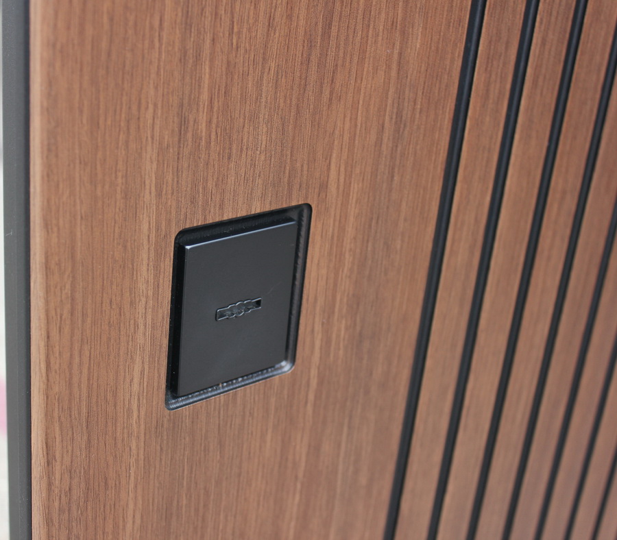 Стальная дверь «Velvet»