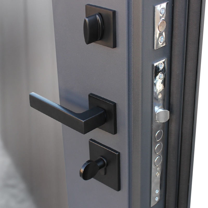 Стальная дверь «Ювентус» с зеркалом