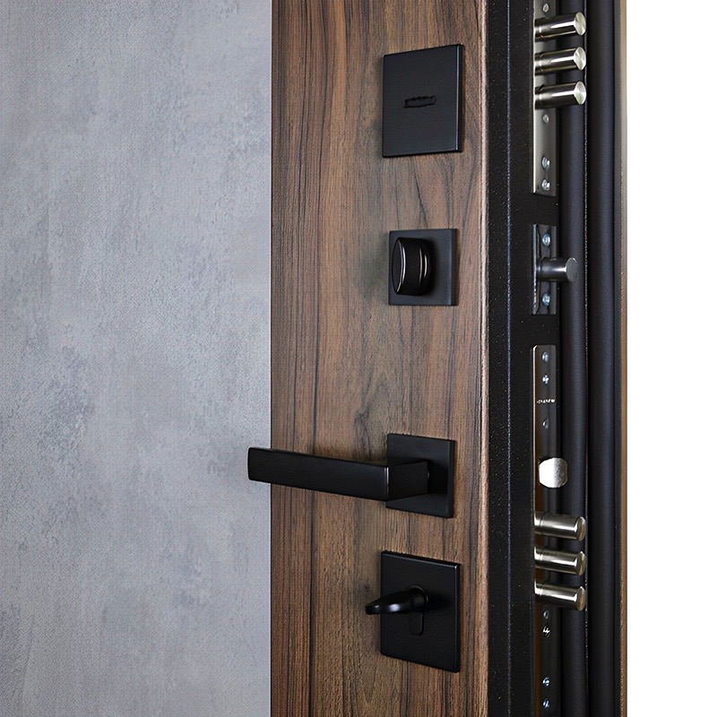 Стальная дверь «Avant»