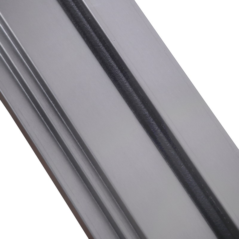 Стальная дверь Терморазрыв 3К «Изумруд» с окном и лазерной резкой