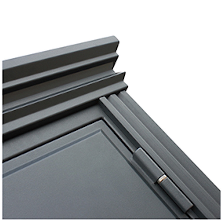 Стальная дверь 3К «Сапфир с окном и ковкой»