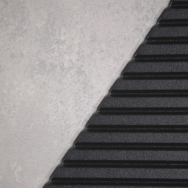 Стальная дверь «Royal» с умным замком