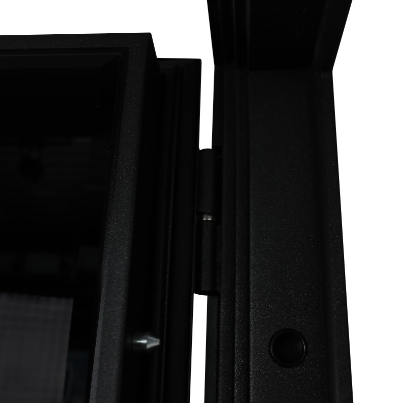 Стальная дверь «Сенатор» с зеркалом