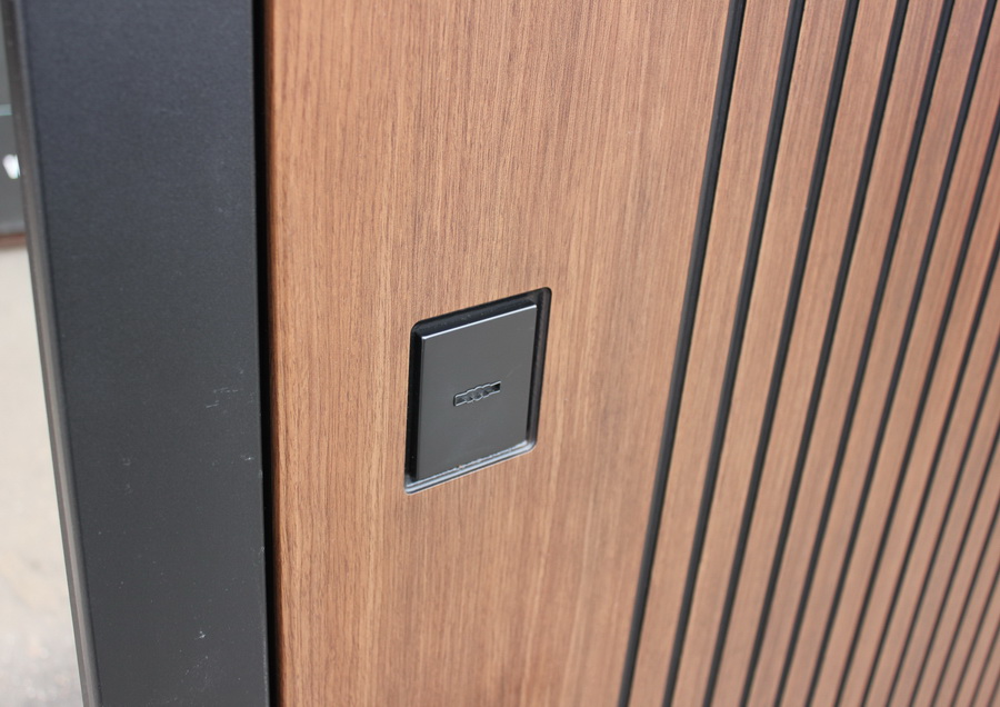 Стальная дверь «Velvet»