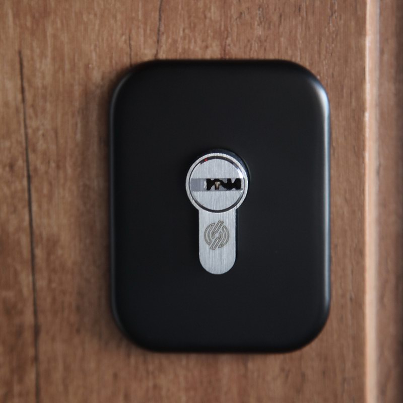 Стальная дверь Терморазрыв 3К «Tibr» с умным замком