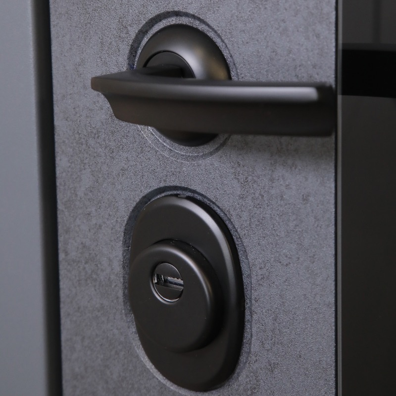 Стальная дверь «Оникс»