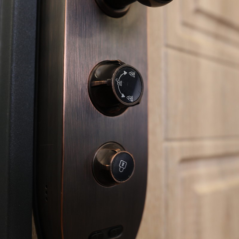 Стальная дверь «Фиджи» с умным замком