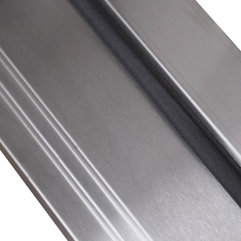 Стальная дверь Терморазрыв 3К «Поларис» с окном и лазерной резкой