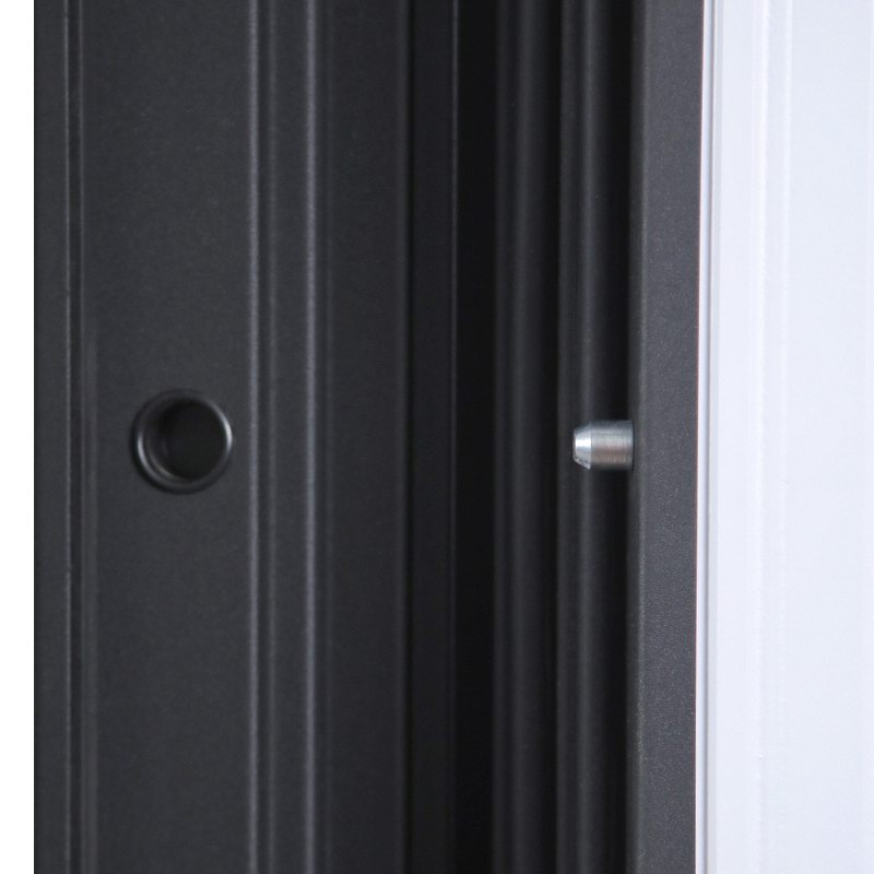 Стальная дверь «Magnat»