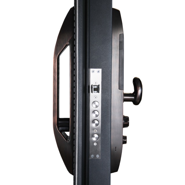 Стальная дверь «Royal» с умным замком