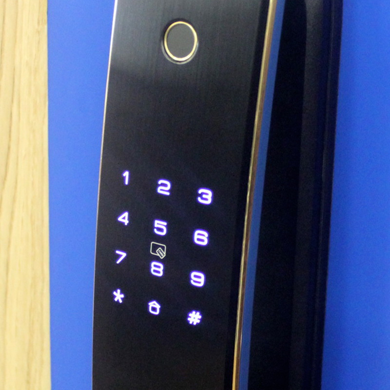 Стальная дверь «Lamborghini» с умным замком