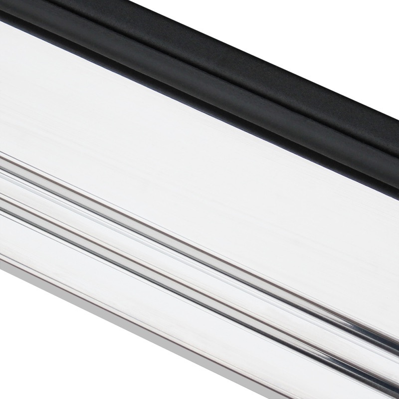 Стальная дверь «Бриг» с зеркалом